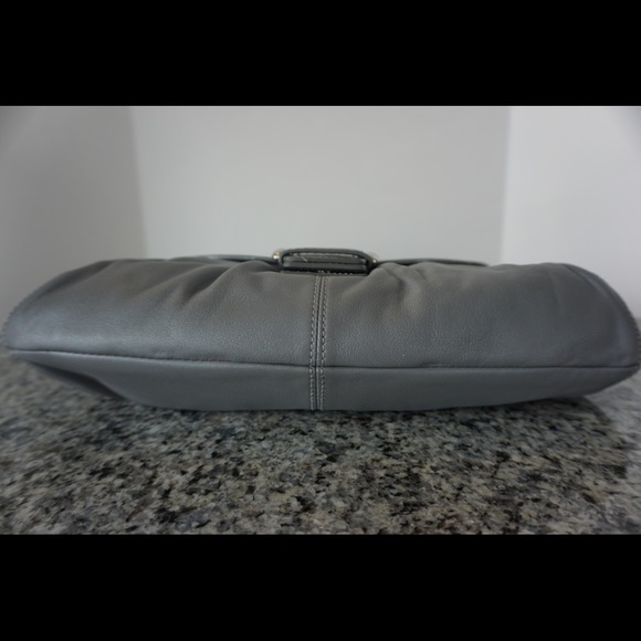 Coach purse never used - Picture 3 of 5